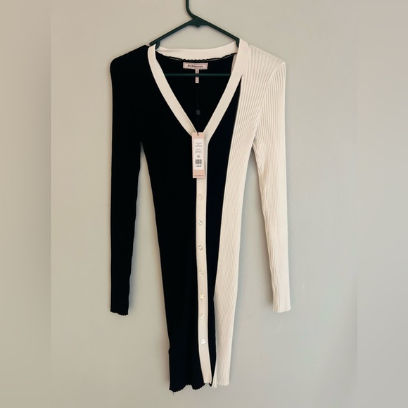 BCBGeneration Women's Long Sleeve Bodycon Sweater Dress Small - Picture 3 of 6